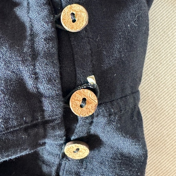 Free People one shoulder jumpsuit. Buttons on side. XS. Used, in good condition. - Picture 4 of 4